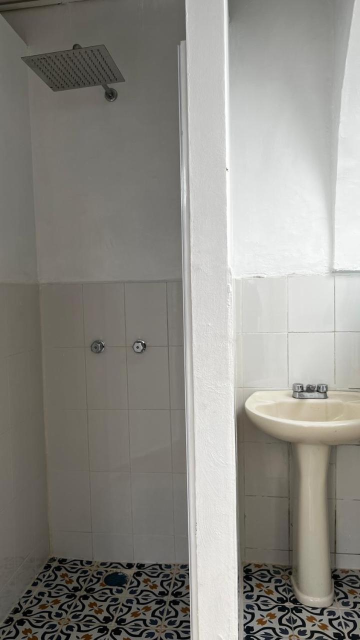 Hostel Maria Bonita Guadalajara Zewnętrze zdjęcie